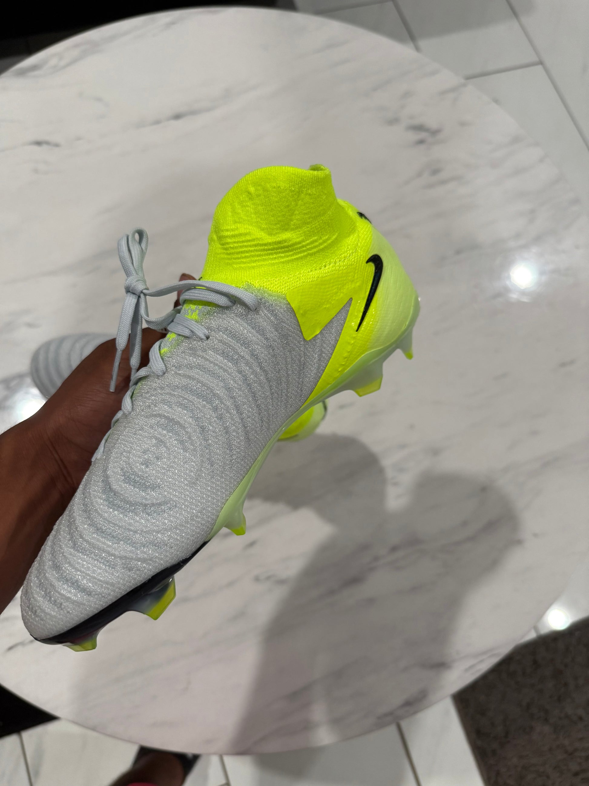 Phantom Luna 2 Elite “Mad Voltage Pack”