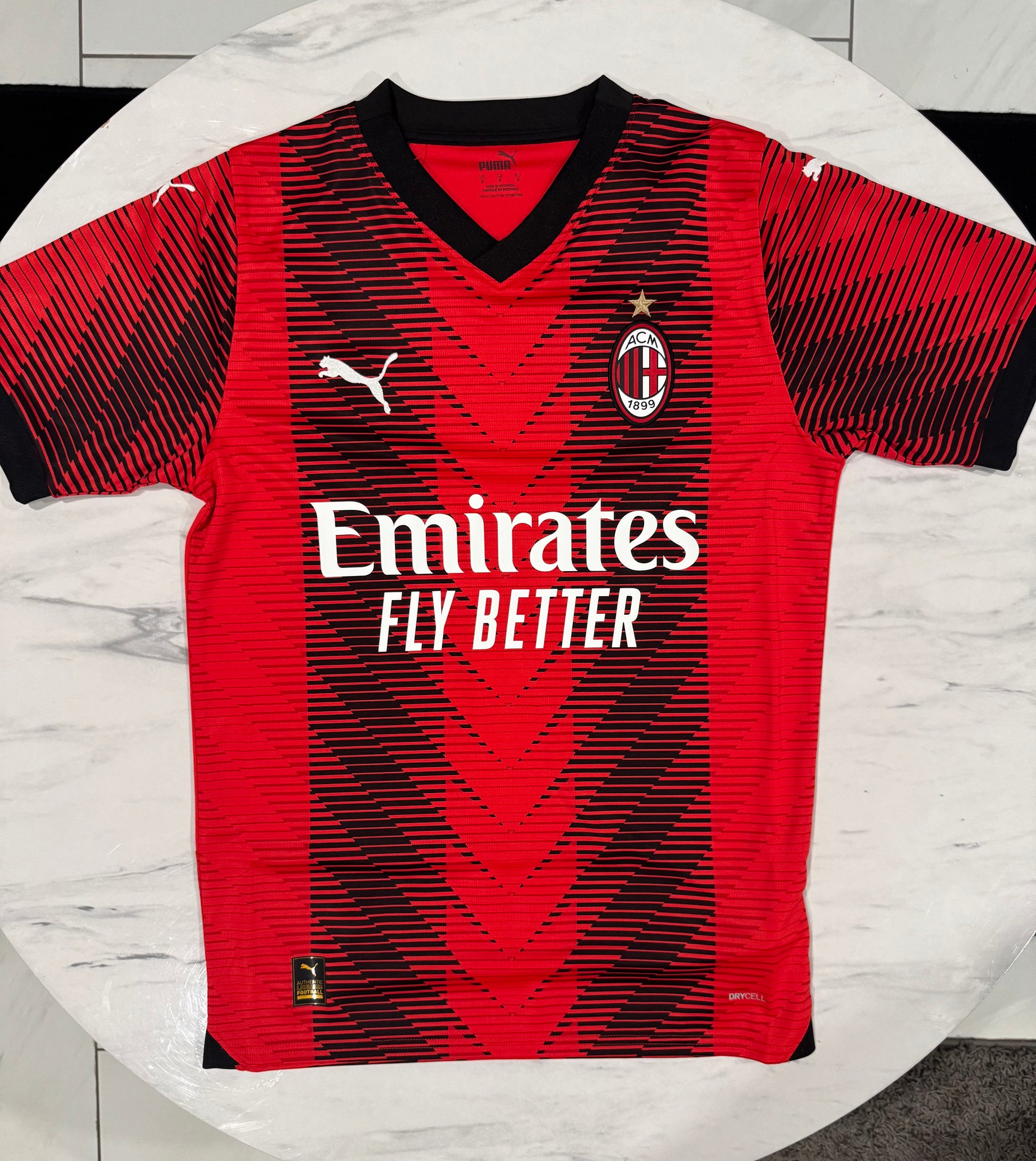 23/24 AC Milan Home Jersey